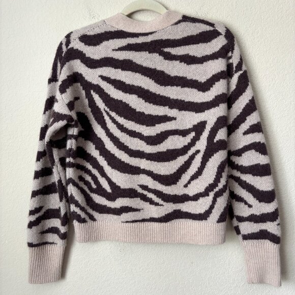 J. Crew Cozy Wool Alpaca Blend Ribbed V-Neck Cardigan Sweater in Zebra Stripe - Picture 12 of 13